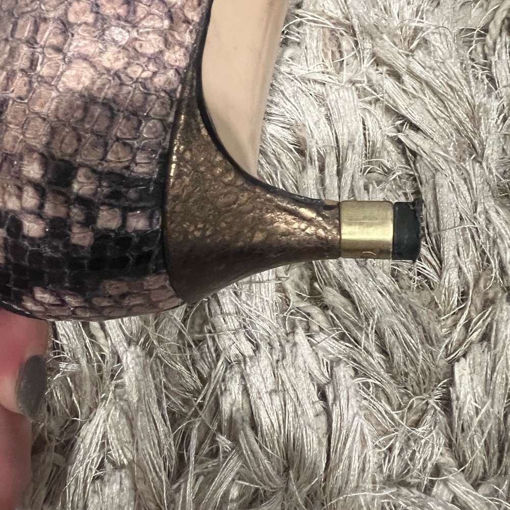 Sam Edelman Tan Snakeskin Flats - Picture 3 of 5